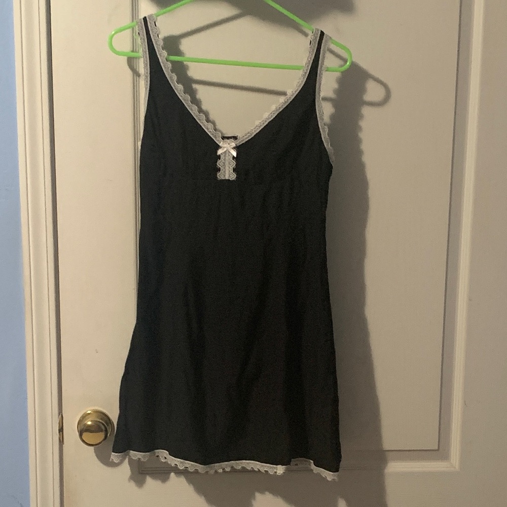 Princess Polly Elegant Black Camisole with White Lace